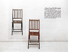 trouble-220px-kosuth_oneandthreechairs